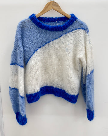 Blue patterned jumper