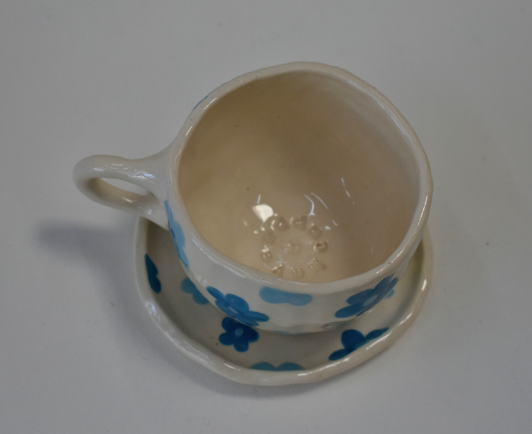 Blue flower mug